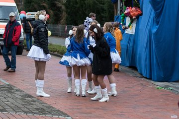 Bild 694 - Latuff 2016 Umzug